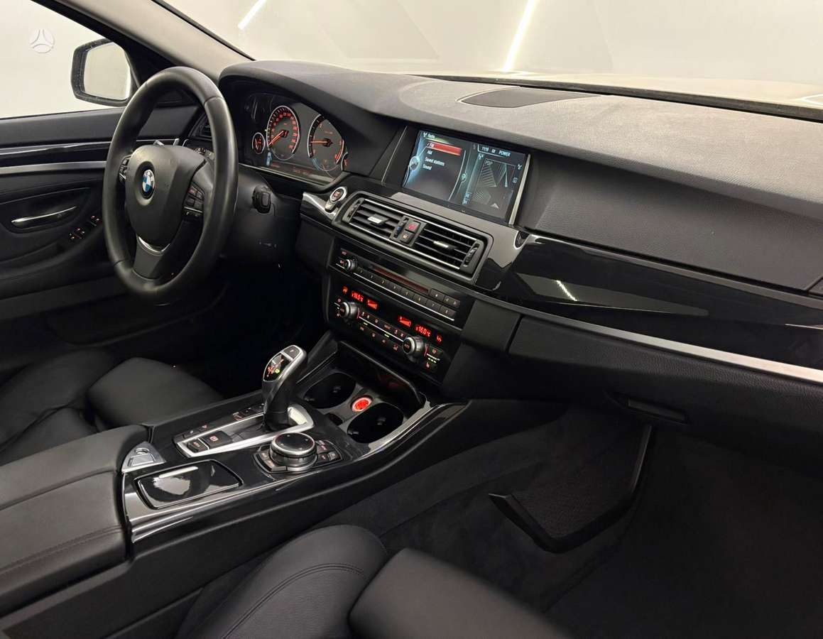 BMW 530, 3.0 l., wagon