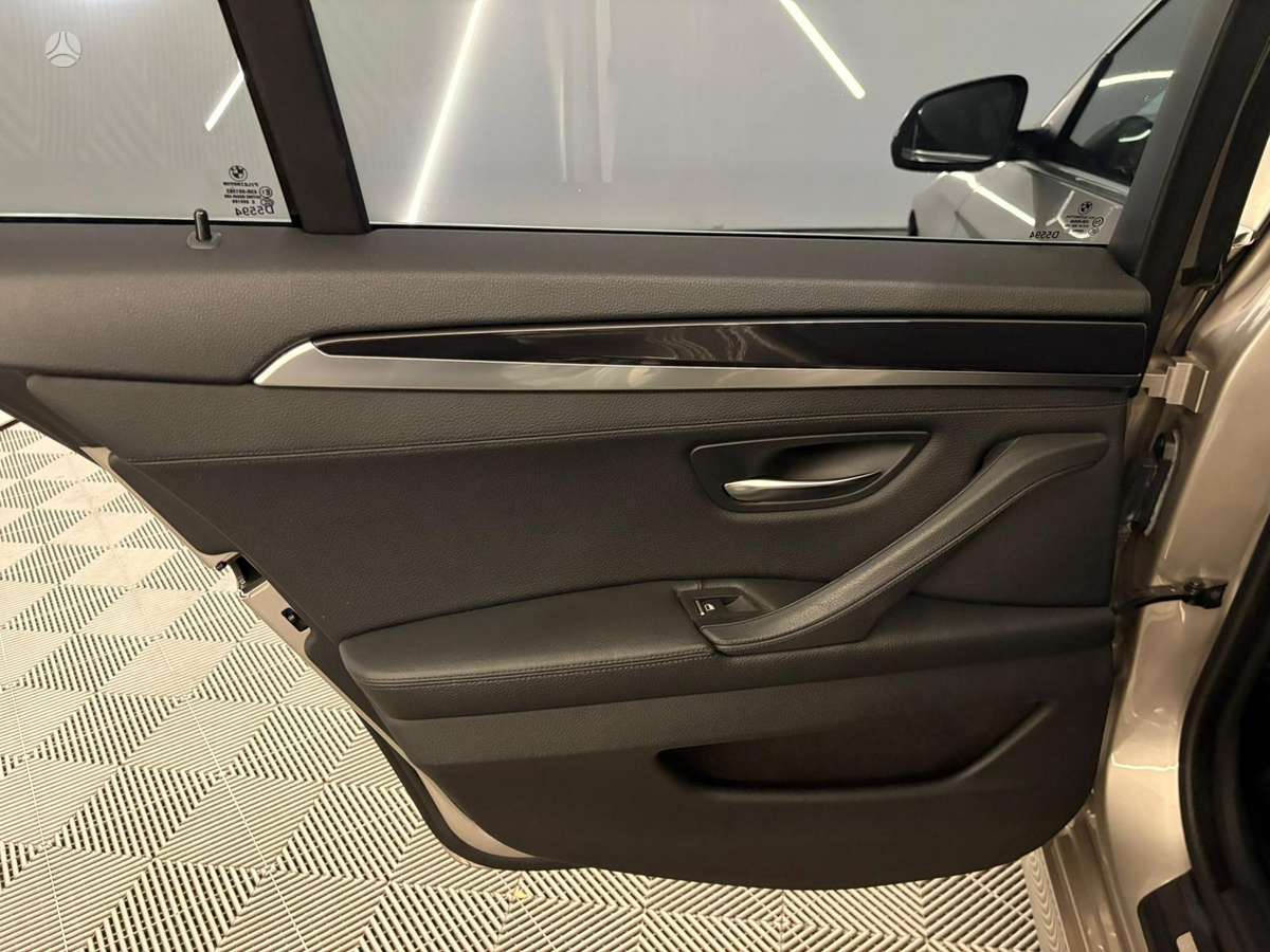 BMW 530, 3.0 l., Универсал