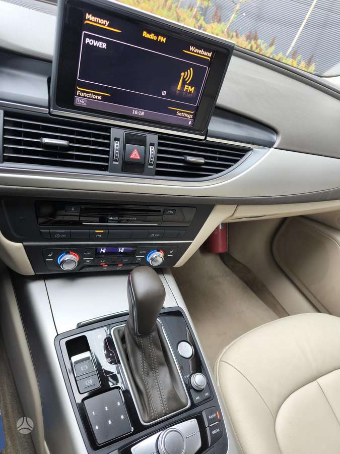 Audi A6, 2.0 l., universalas