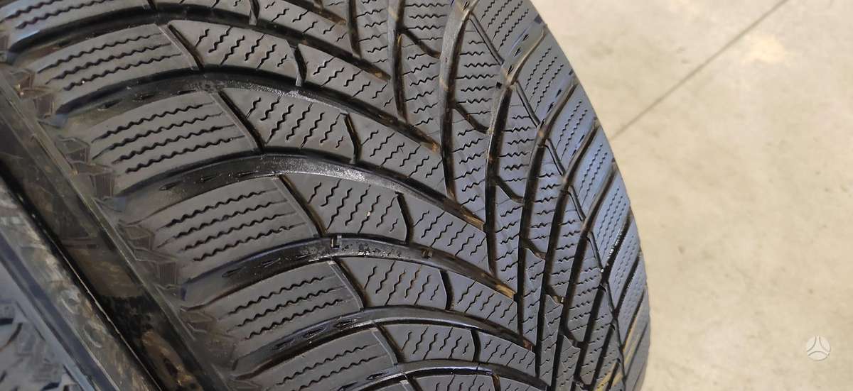 Semperit Speed grip 5, žieminės 235/40 R19