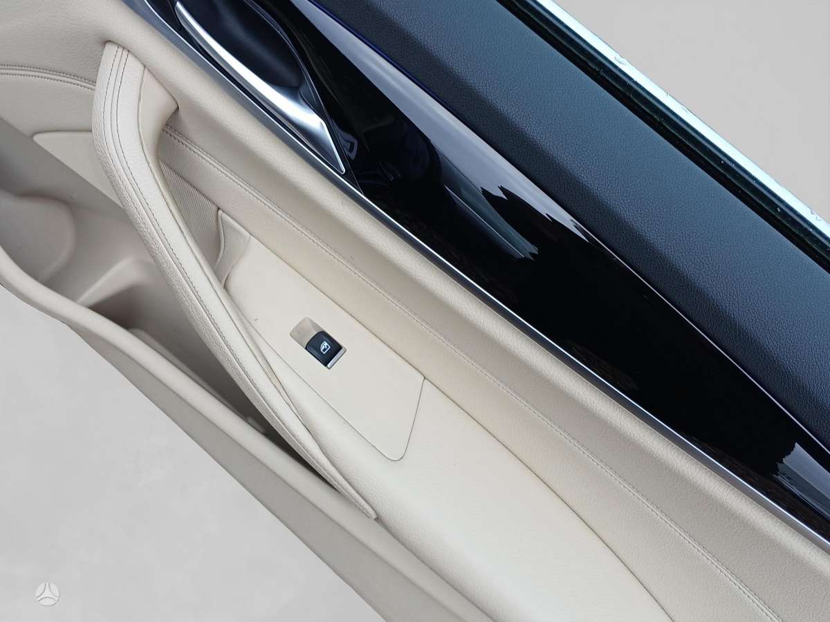 BMW 520, 2.0 l., sedanas