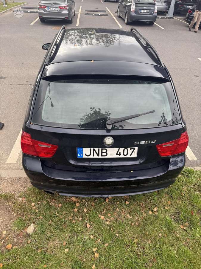 BMW 320, 2.0 l., wagon