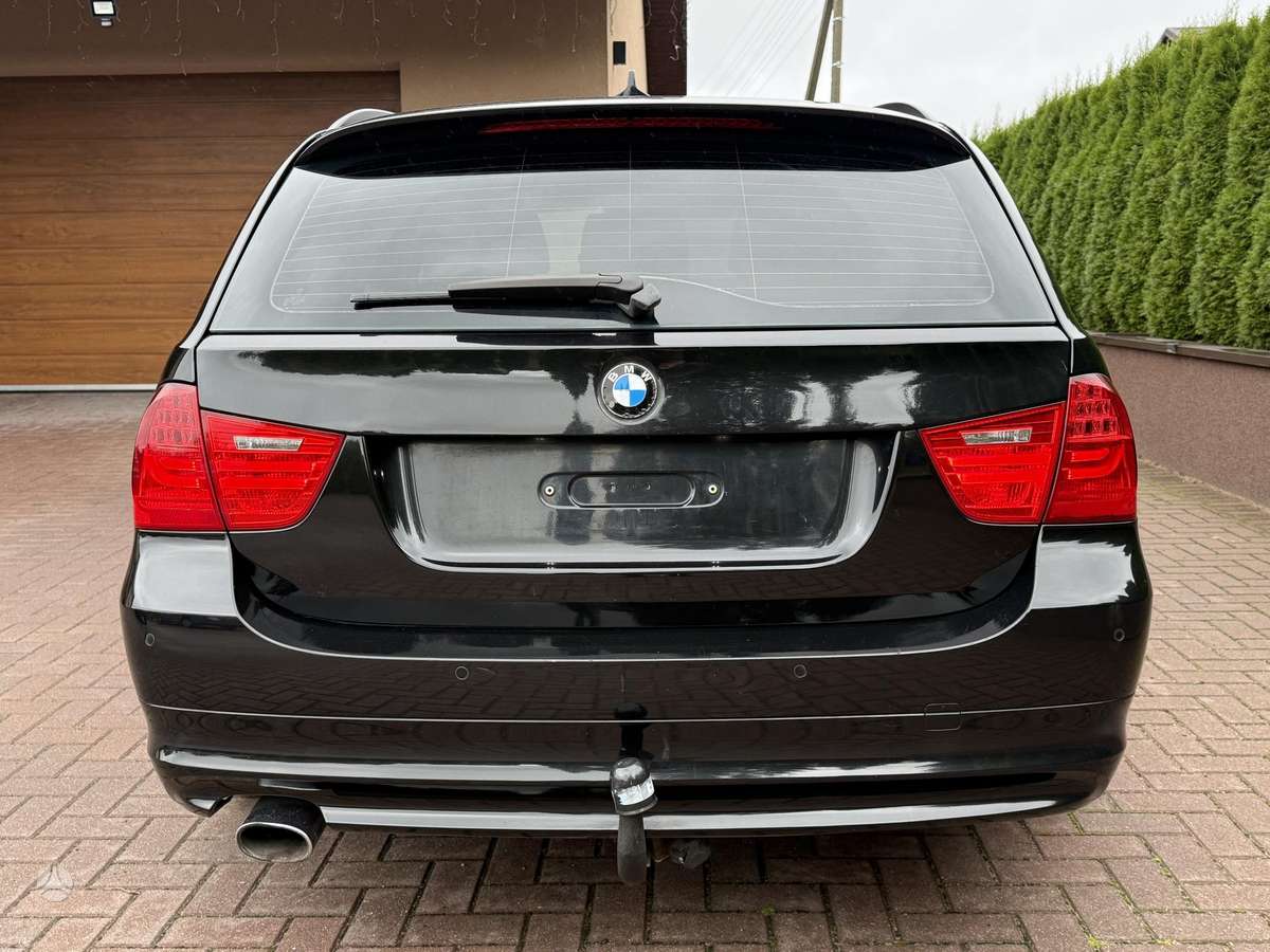 BMW 318, 2.0 l., universalas
