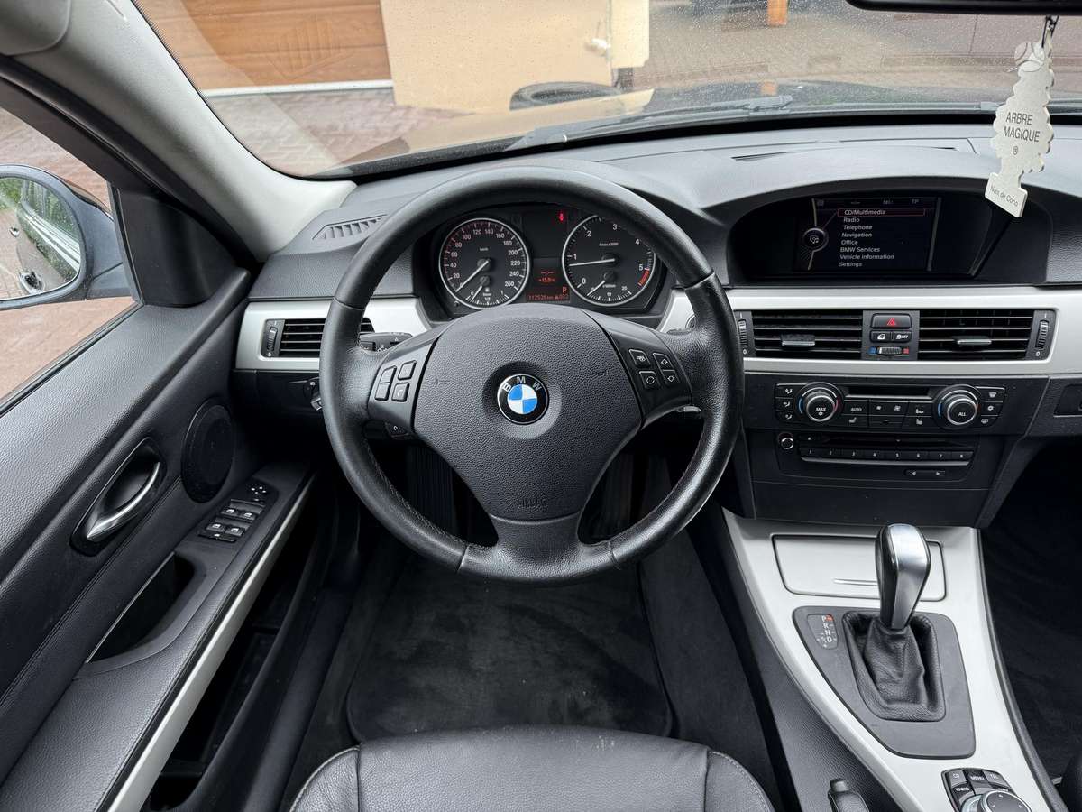 BMW 318, 2.0 l., wagon