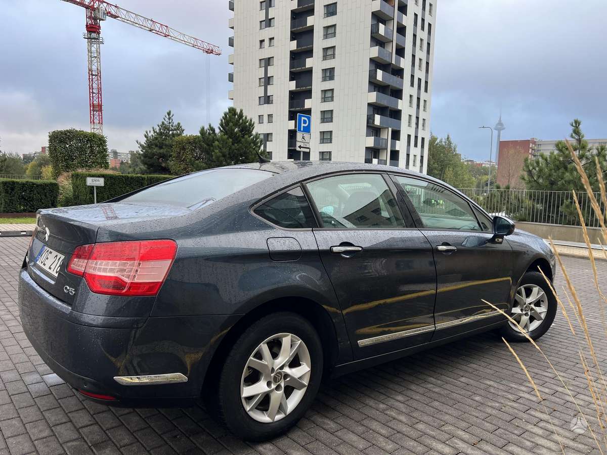 Citroen C5, 2.0 l., Седан