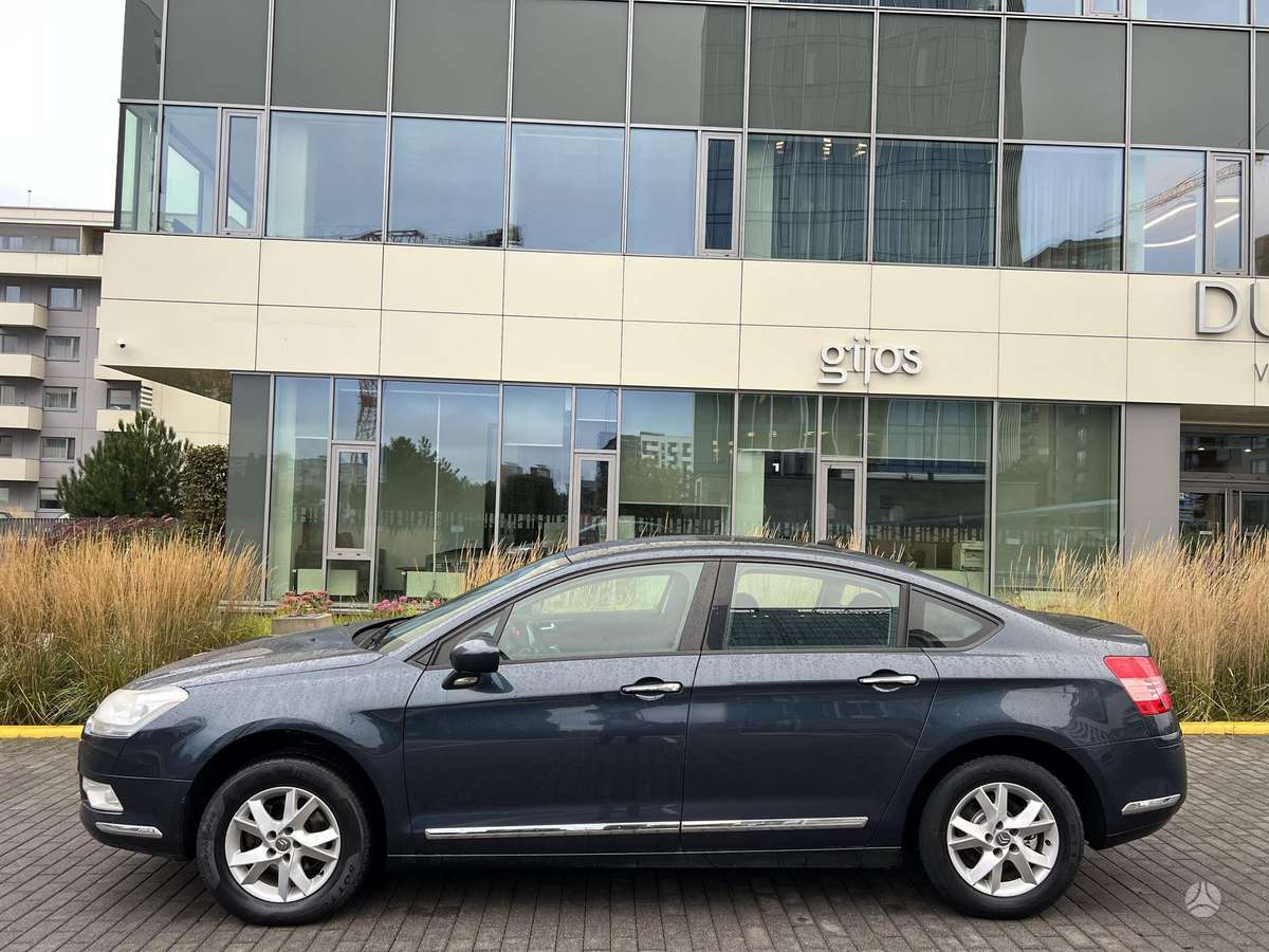 Citroen C5, 2.0 l., Седан