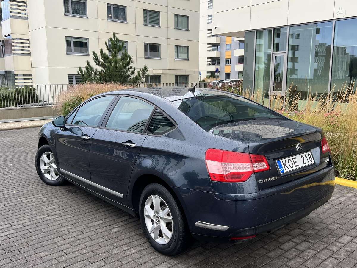 Citroen C5, 2.0 l., Седан
