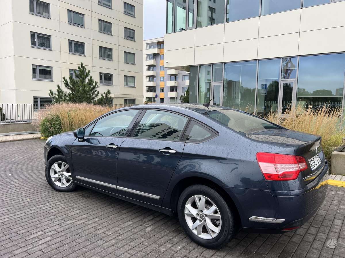 Citroen C5, 2.0 l., Седан