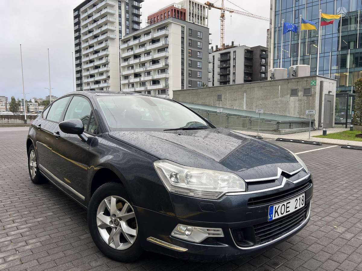 Citroen C5, 2.0 l., Седан