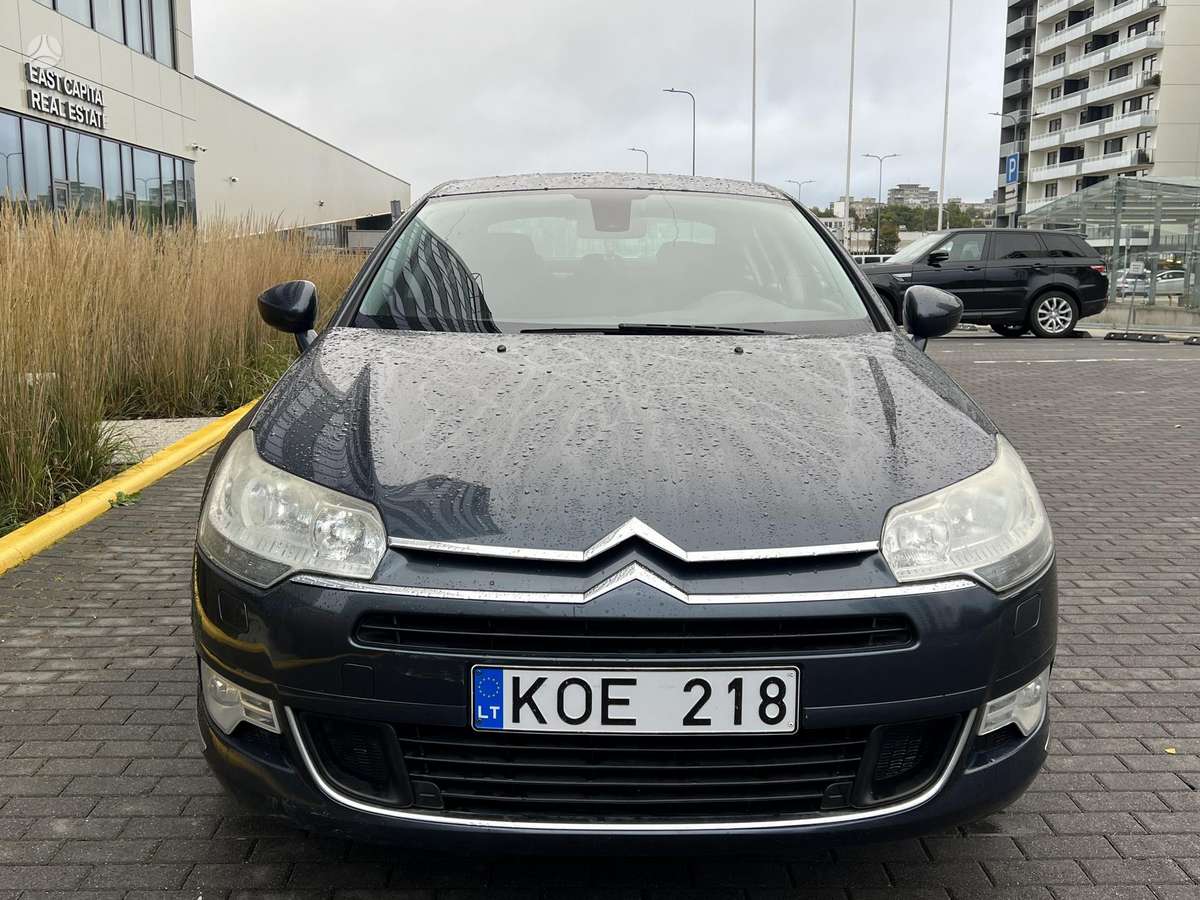 Citroen C5, 2.0 l., Седан