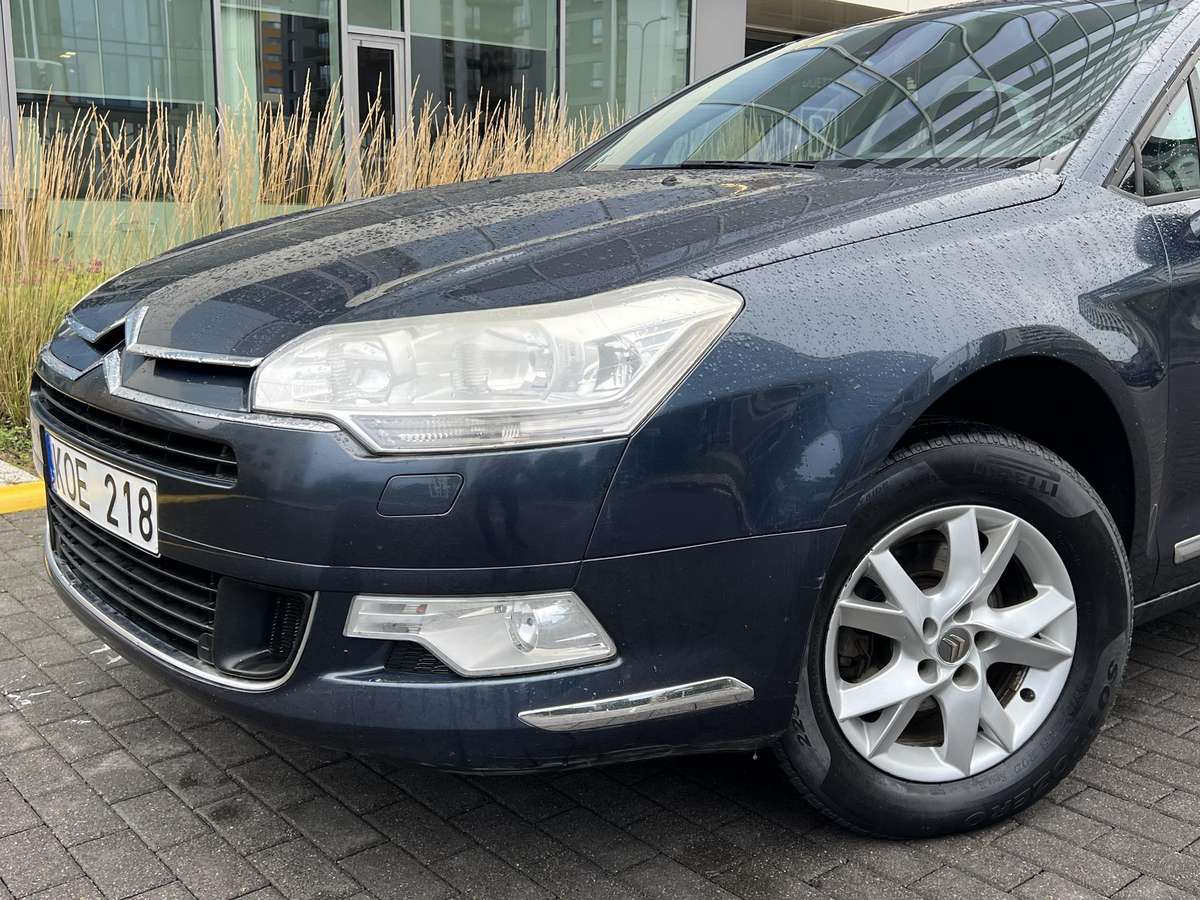 Citroen C5, 2.0 l., Седан