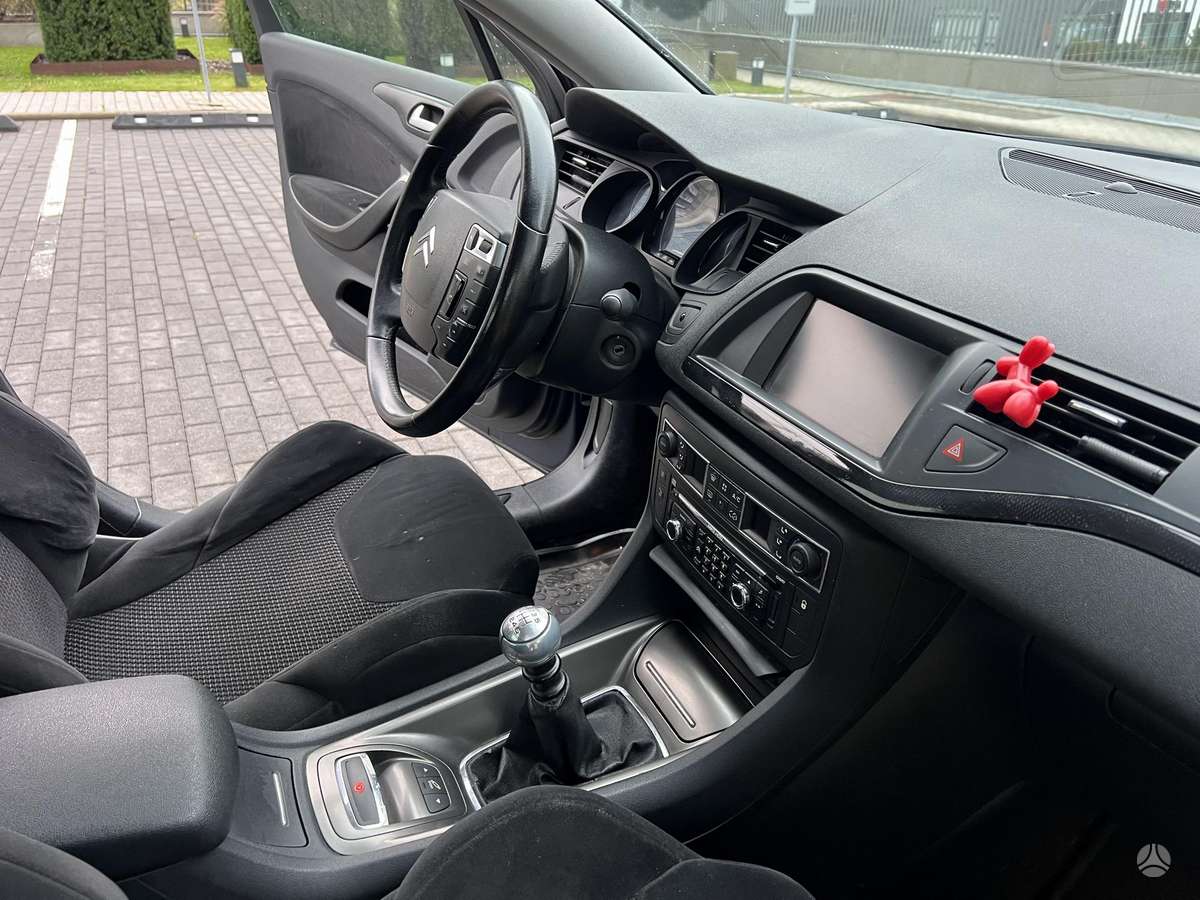 Citroen C5, 2.0 l., Седан