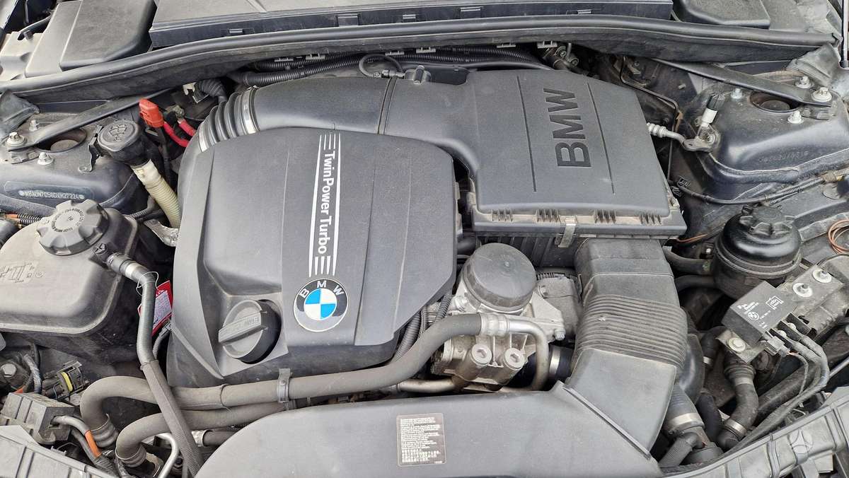 BMW 135, 3.0 l., convertible