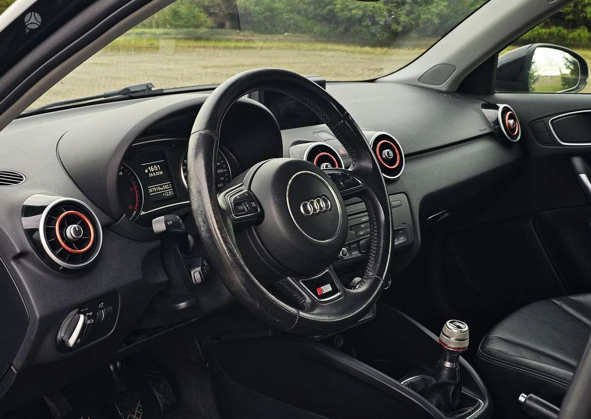 Audi A1 Sportback, 1.6 l., Хэтчбек