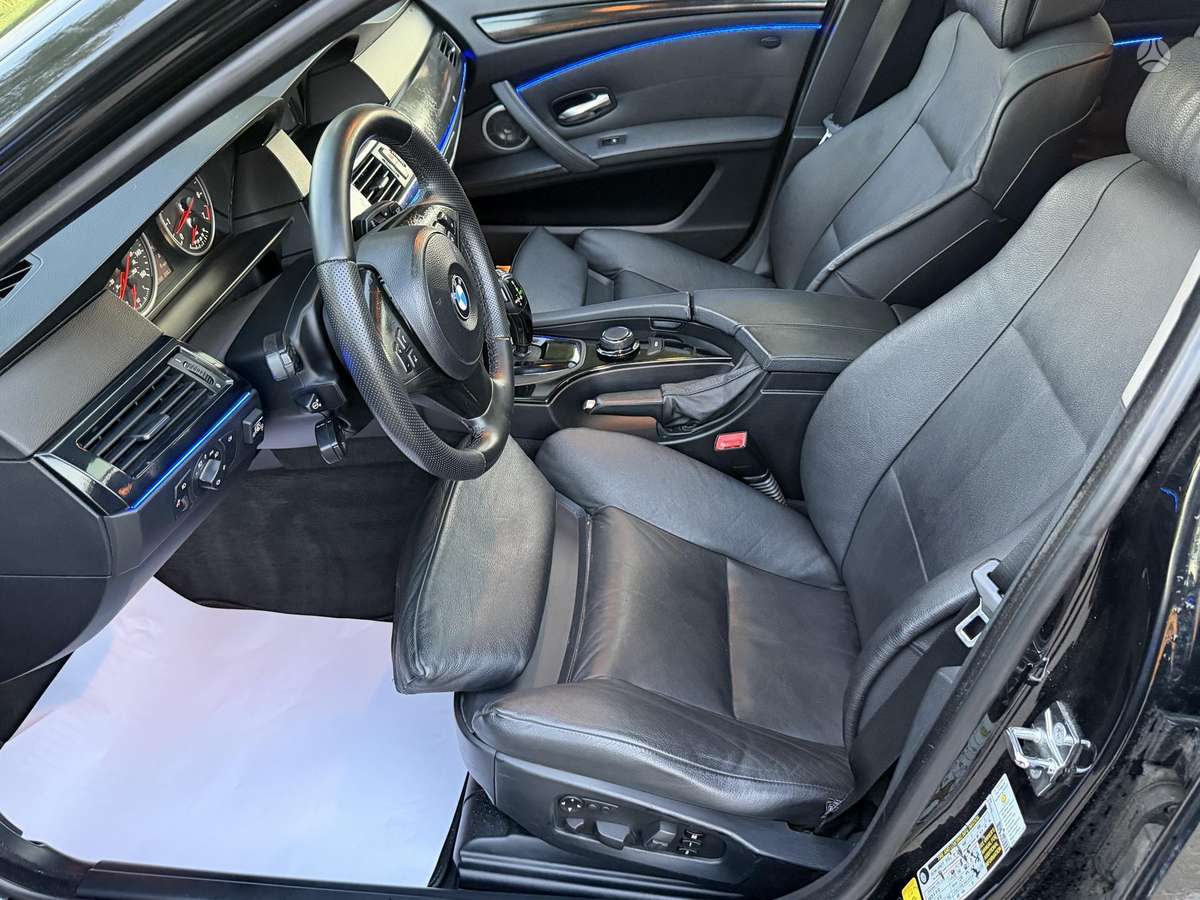 BMW 550, 4.8 l., Седан