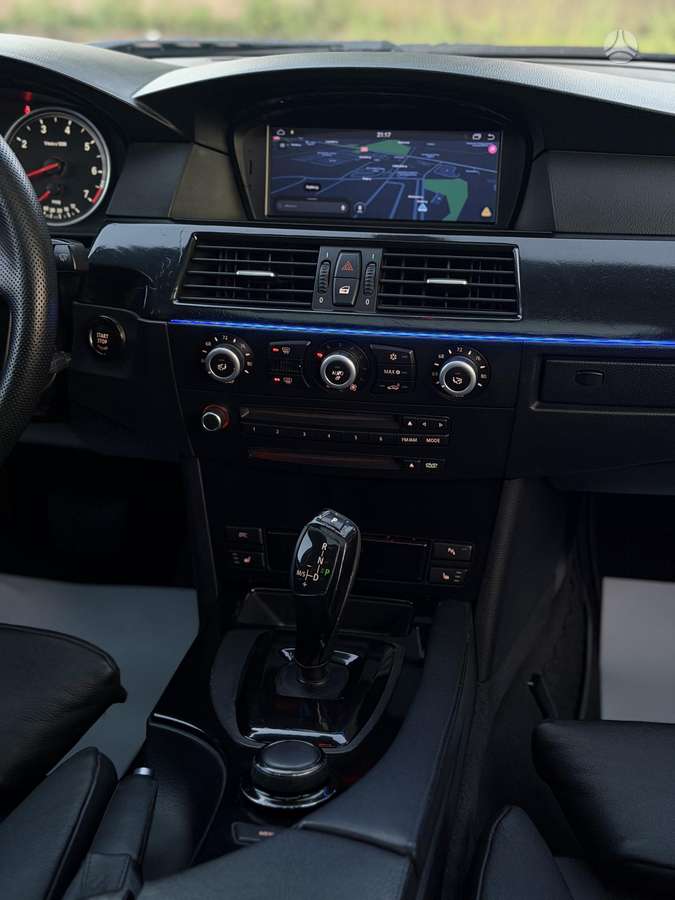 BMW 550, 4.8 l., Седан