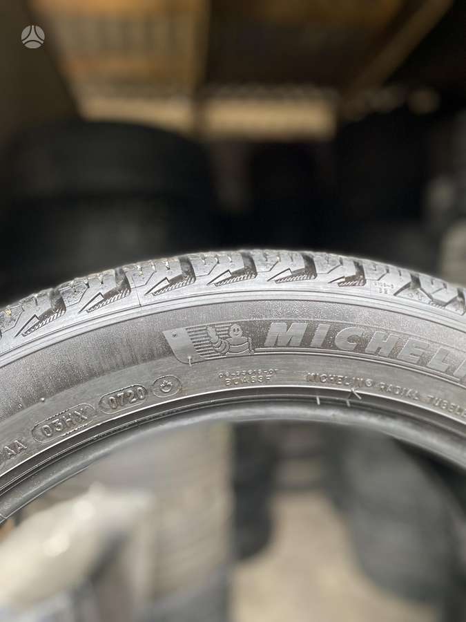 Michelin, žieminės 255/45 R20