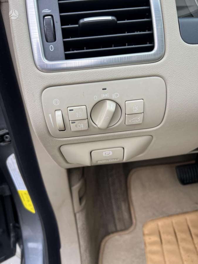 Volvo S80, 3.0 l., Седан