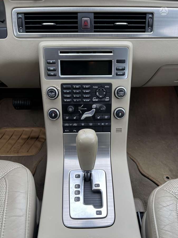 Volvo S80, 3.0 l., Седан