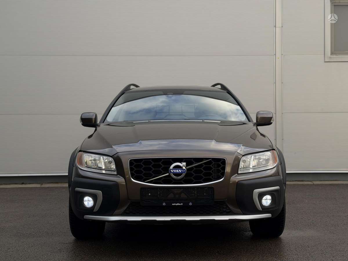 Volvo XC70, 2.0 l., wagon