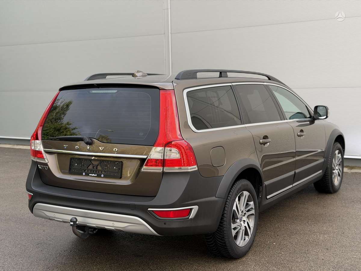Volvo XC70, 2.0 l., wagon