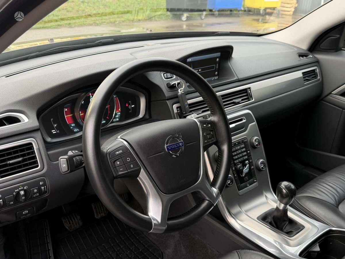 Volvo XC70, 2.0 l., wagon