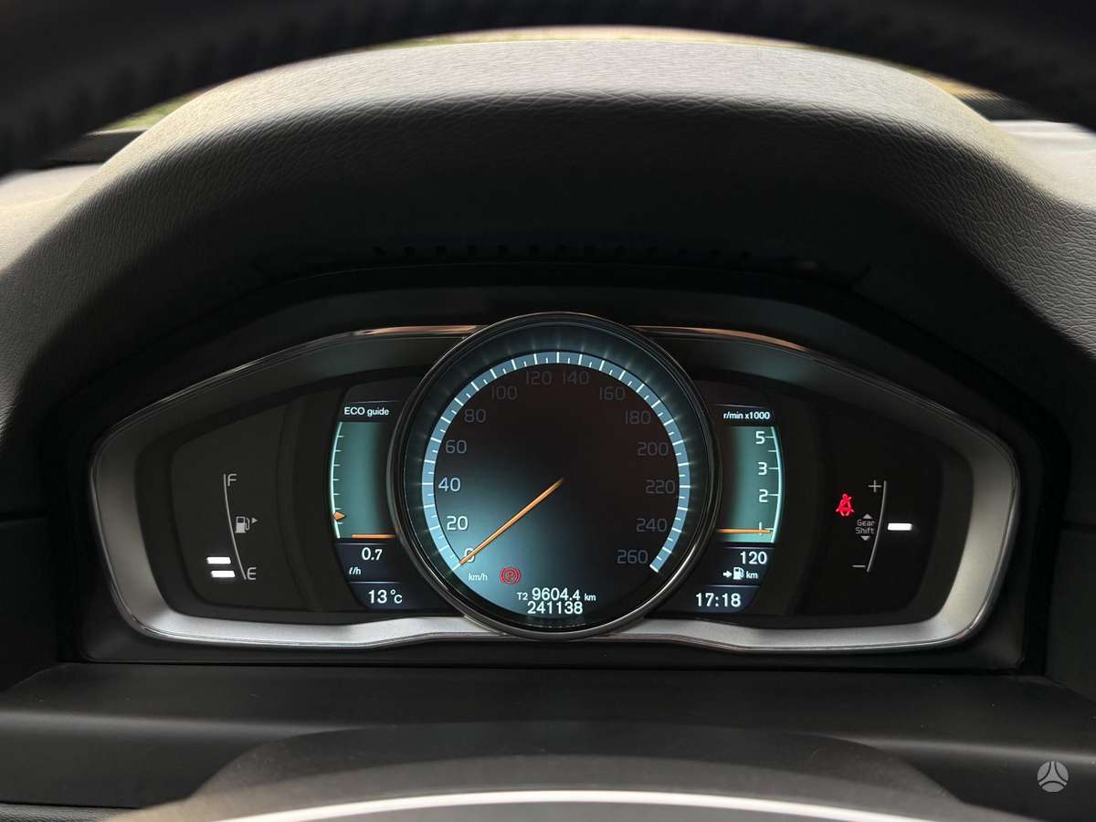 Volvo XC70, 2.0 l., wagon