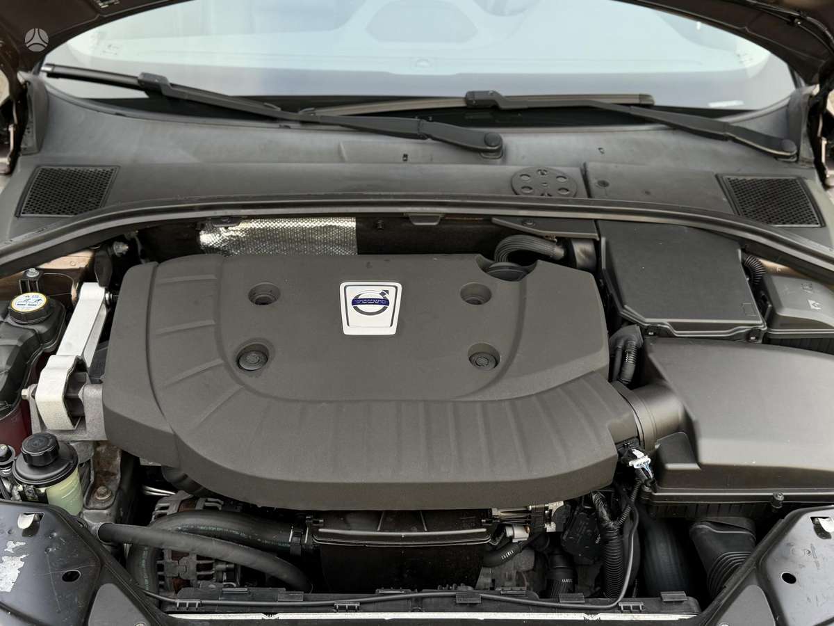 Volvo XC70, 2.0 l., wagon