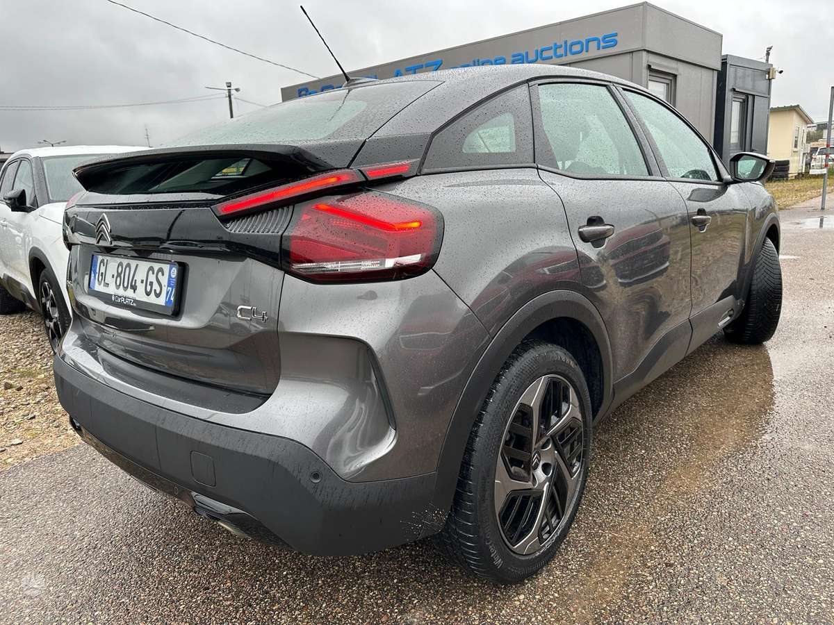 Citroen C4, 1.2 l., Хэтчбек