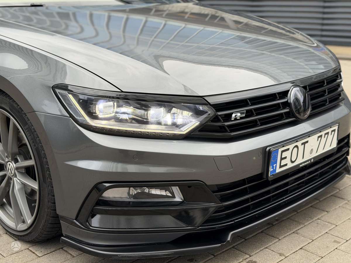 Volkswagen Passat, 2.0 l., Универсал