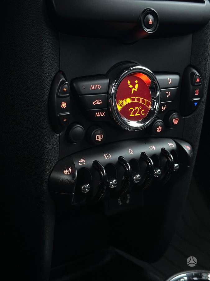 Mini Cooper, 1.6 l., Хэтчбек