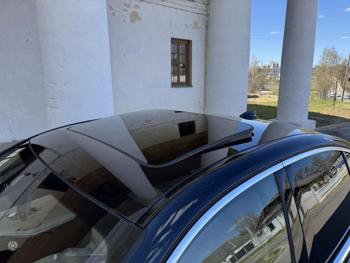 BMW 318, 2.0 l., Седан