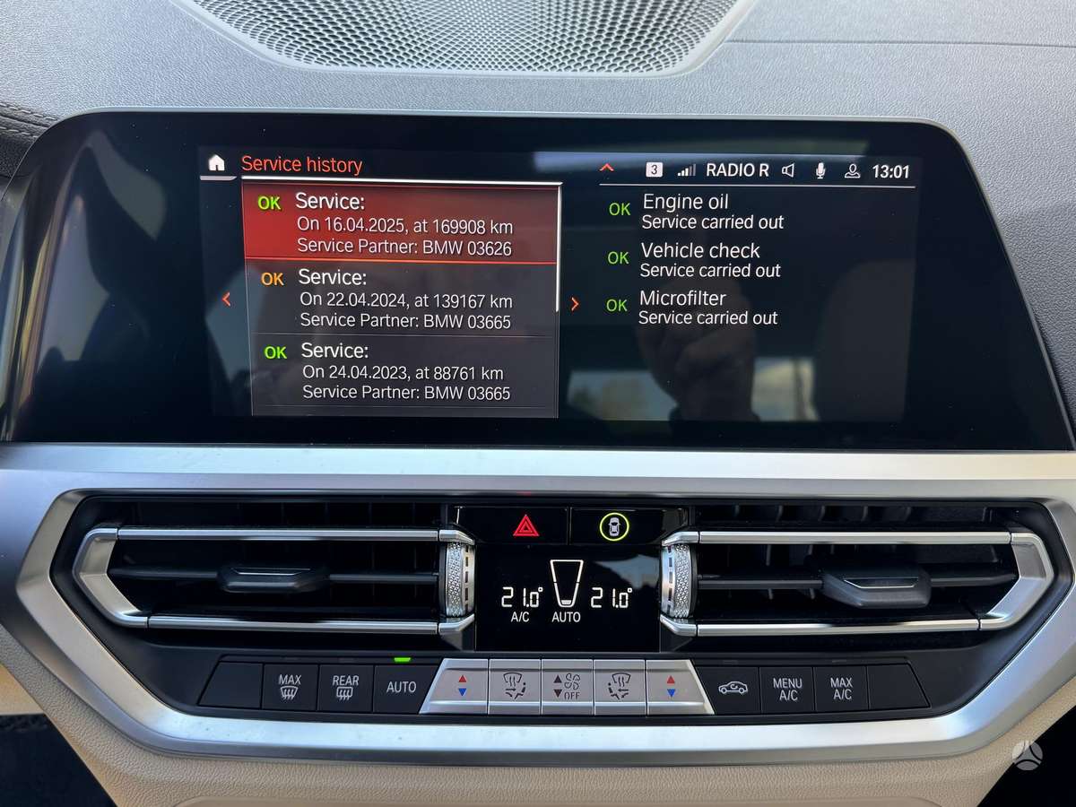 BMW 318, 2.0 l., Седан
