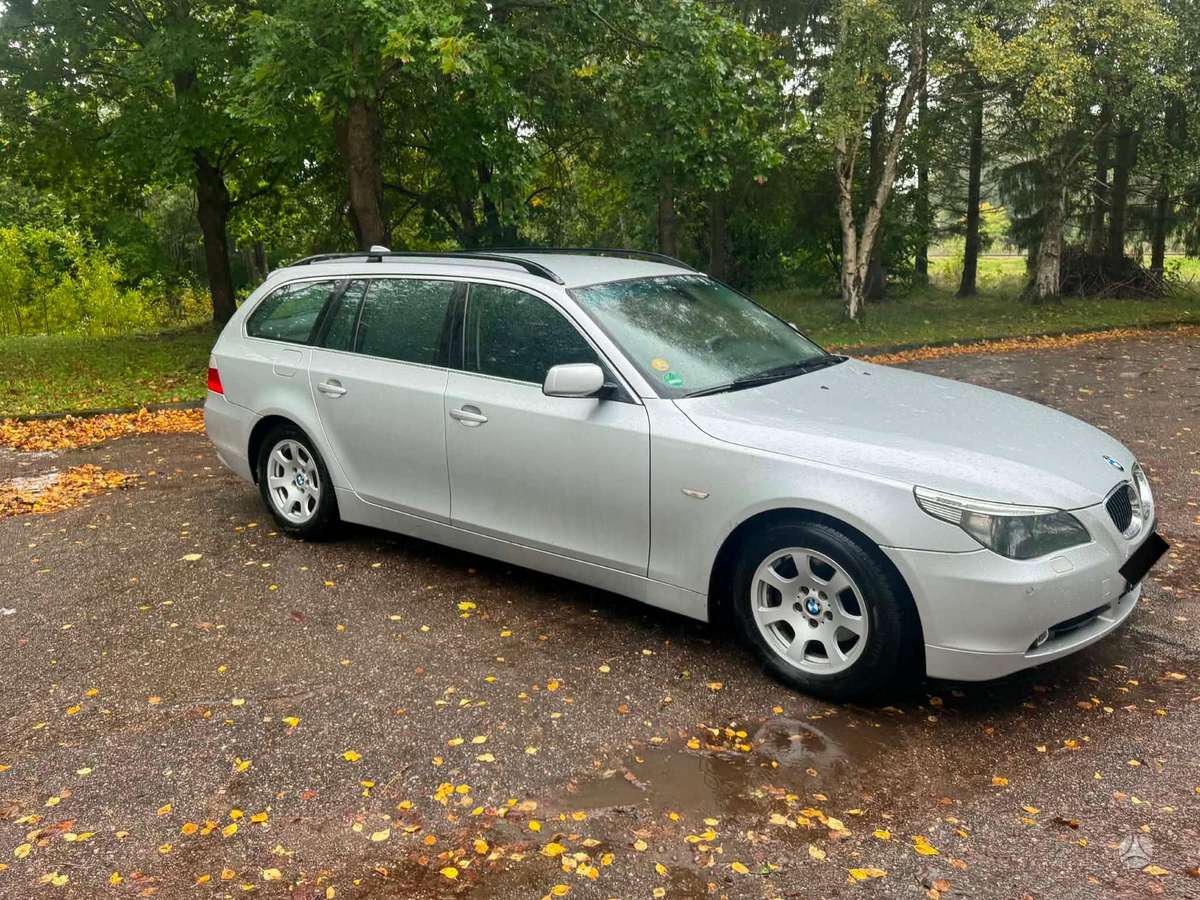 BMW 525, 2.5 l., wagon