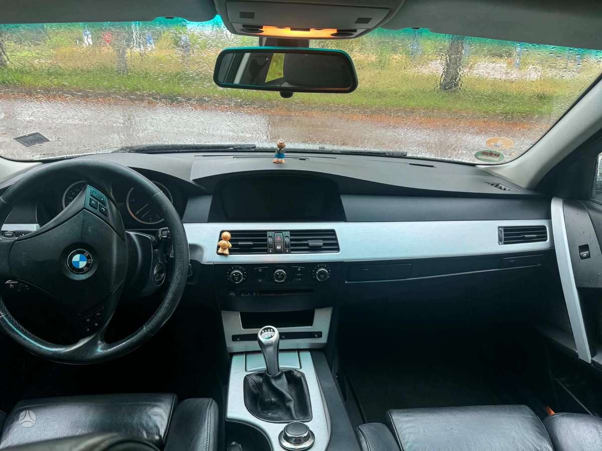 BMW 525, 2.5 l., wagon