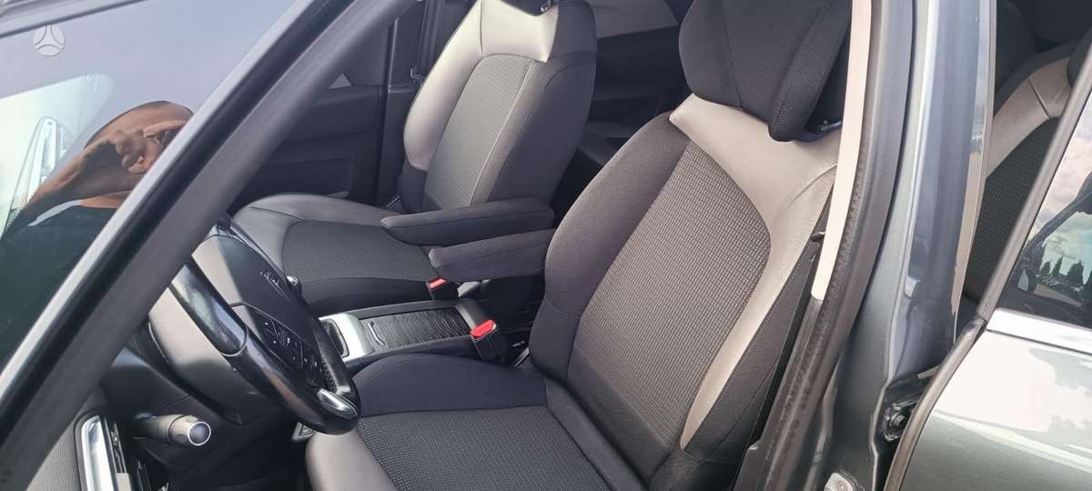 Citroen C4 Picasso, 1.2 l., Хэтчбек