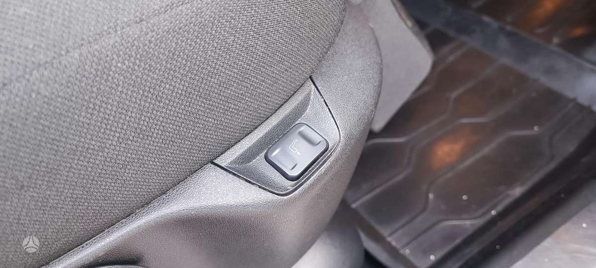 Citroen C4 Picasso, 1.2 l., Хэтчбек