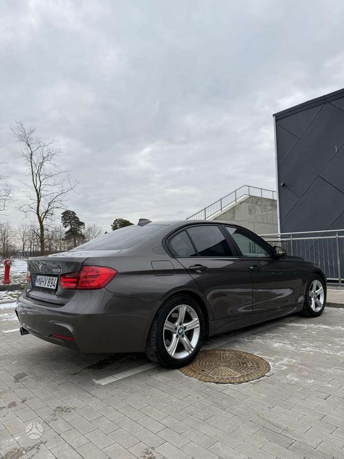 BMW 328, 2.0 l., Седан