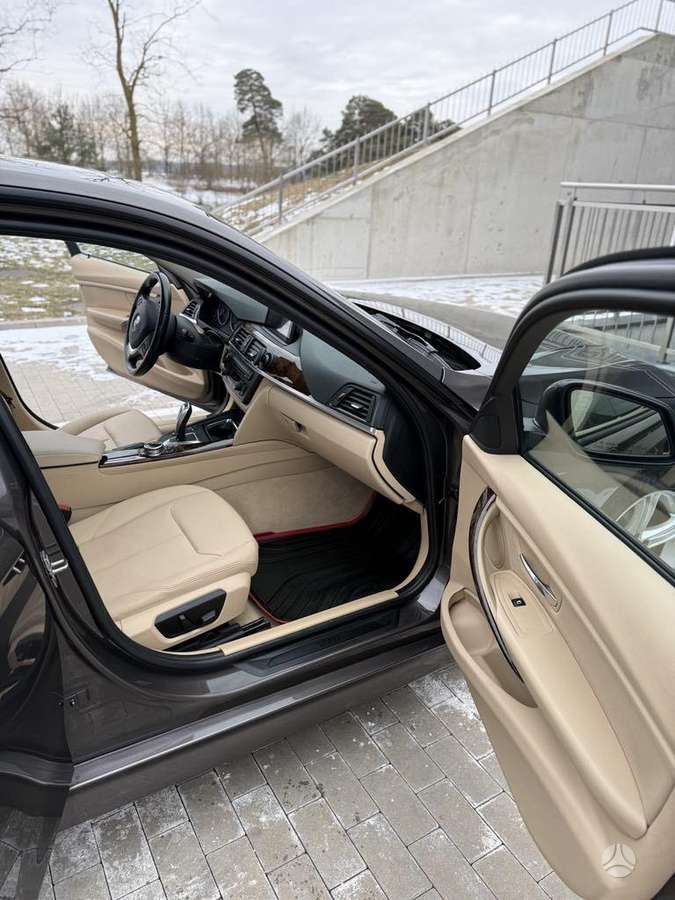 BMW 328, 2.0 l., Седан
