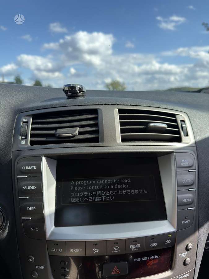 Lexus IS 220, 2.2 l., Седан