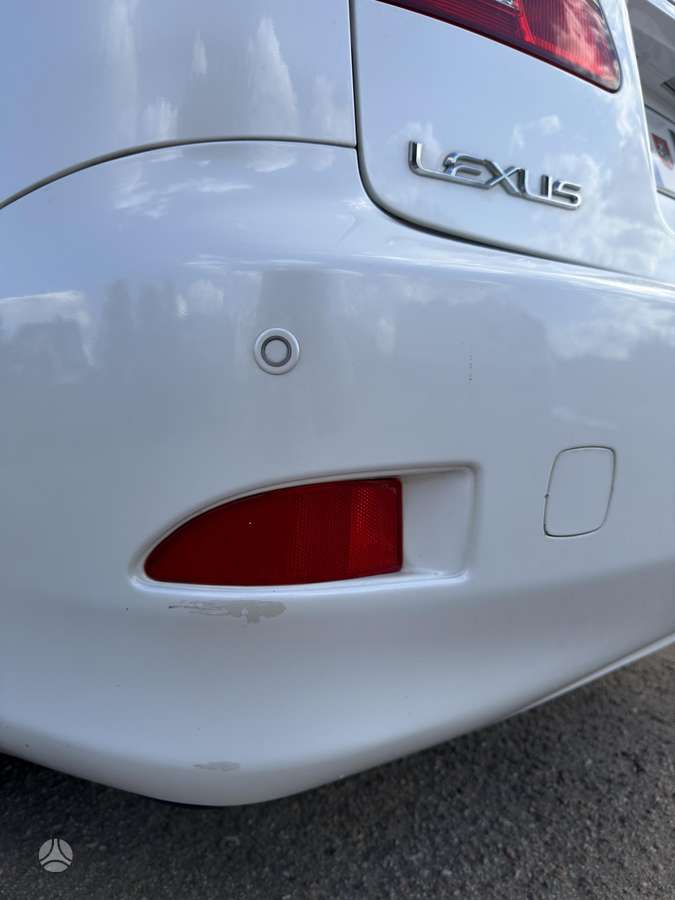 Lexus IS 220, 2.2 l., Седан