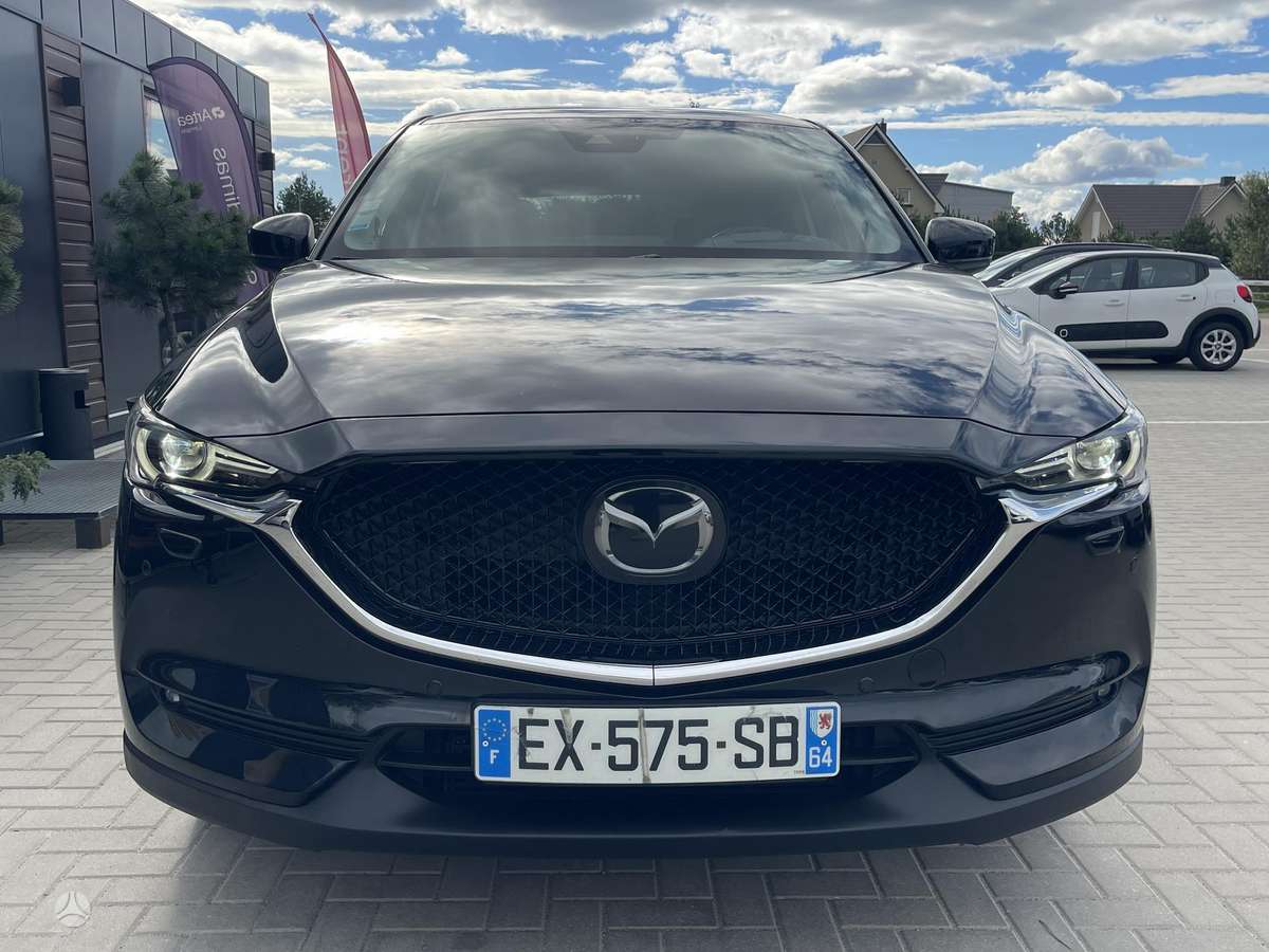 Mazda CX-5, 2.2 l., off-road / crossover