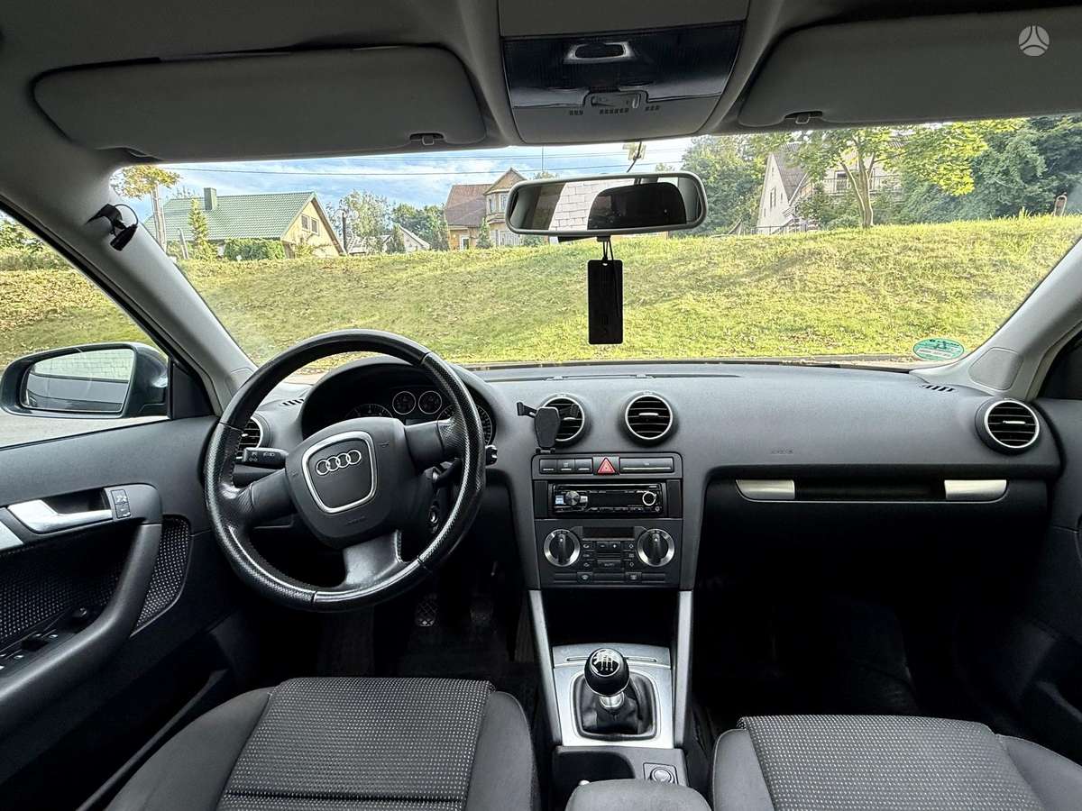 Audi A3, 1.6 l., Хэтчбек