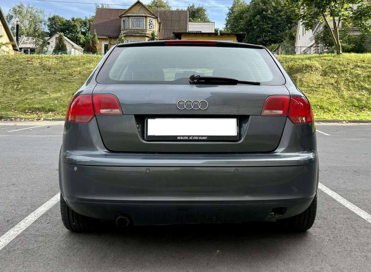 Audi A3, 1.6 l., Хэтчбек
