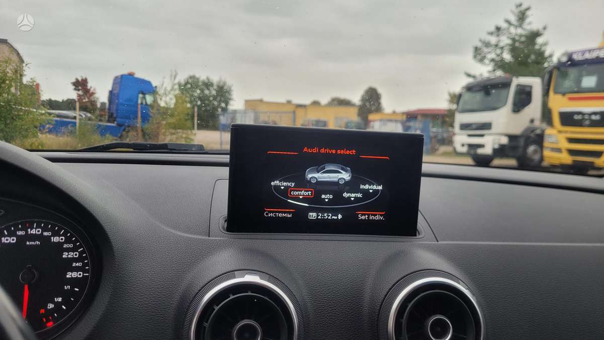 Audi A3, 1.6 l., sedanas
