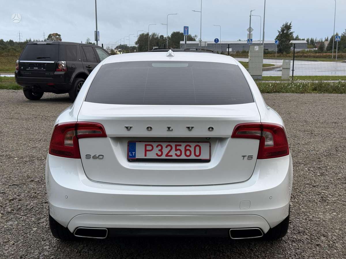 Volvo S60, 2.0 l., Седан