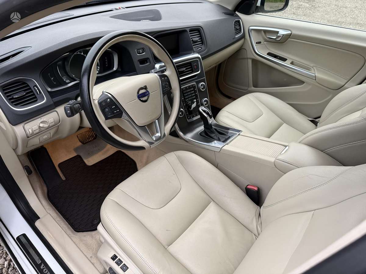 Volvo S60, 2.0 l., Седан