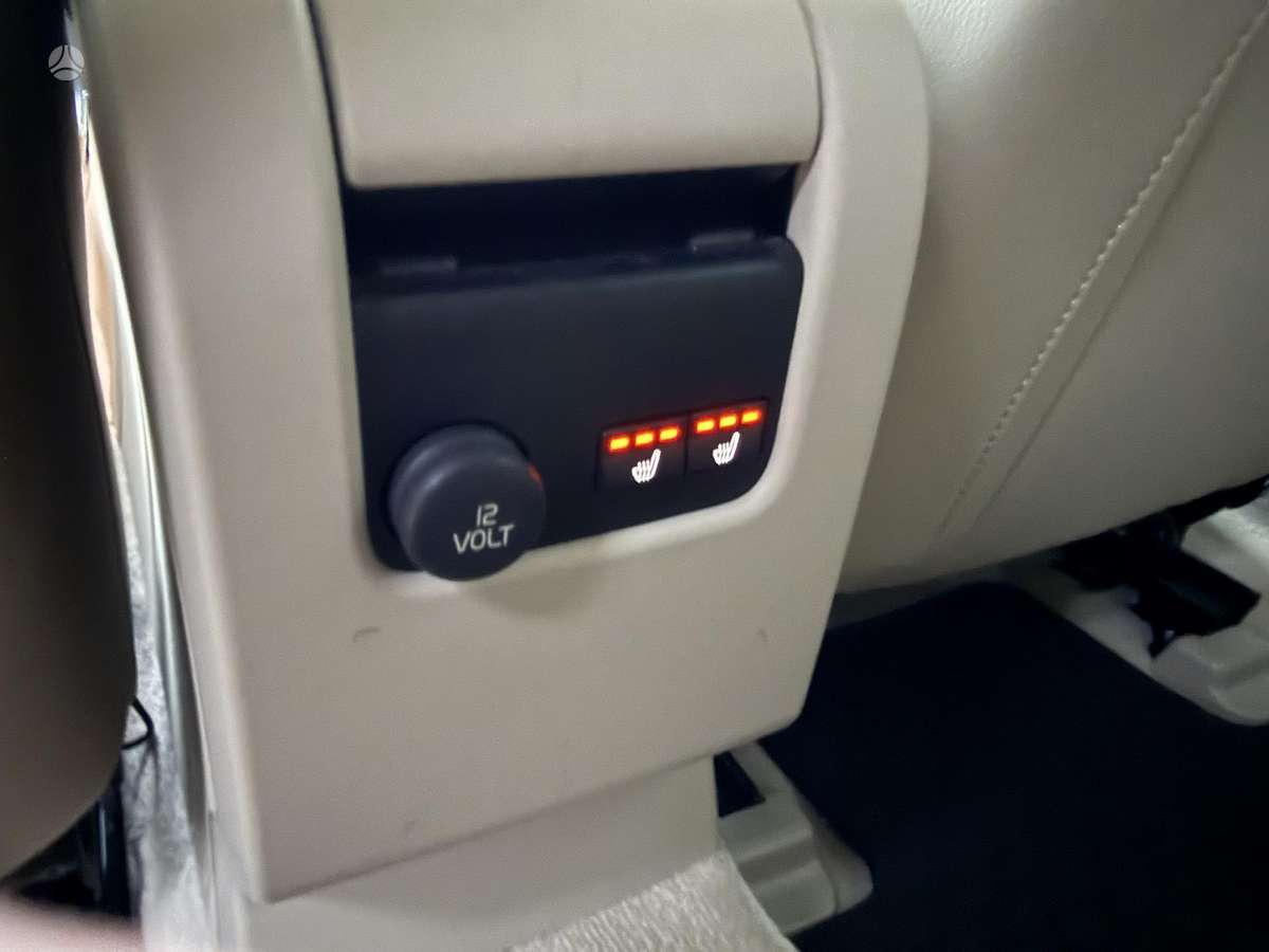 Volvo S60, 2.0 l., Седан