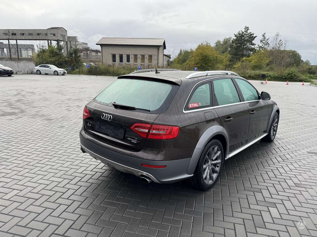 Audi A4 allroad, 2.0 l., wagon
