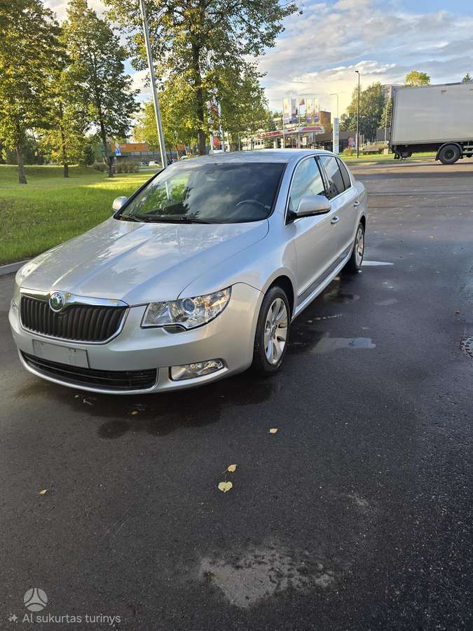 Skoda Superb, 2.0 l., Хэтчбек